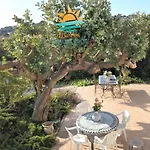 Giens Rdj T3 Independant Terrasse Vue By Hc Daire Hyères