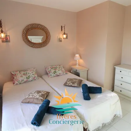 Giens Rdj T3 Independant Terrasse Vue Mer By Hc Lägenhet Hyères