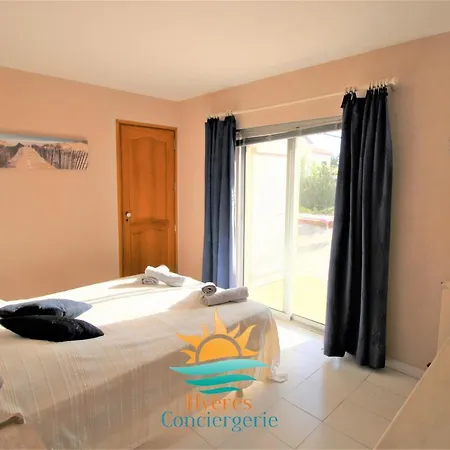 Giens Rdj T3 Independant Terrasse Vue By Hc Διαμέρισμα Ιέρ