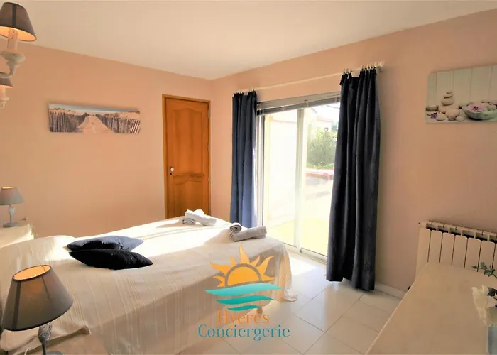 Giens Rdj T3 Independant Terrasse Vue By Hc Διαμέρισμα Ιέρ