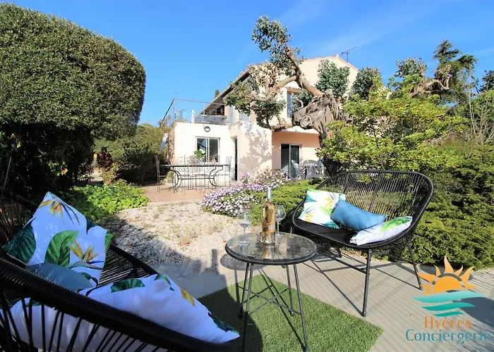 Διαμέρισμα Giens Rdj T3 Independant Terrasse Vue By Hc Ιέρ